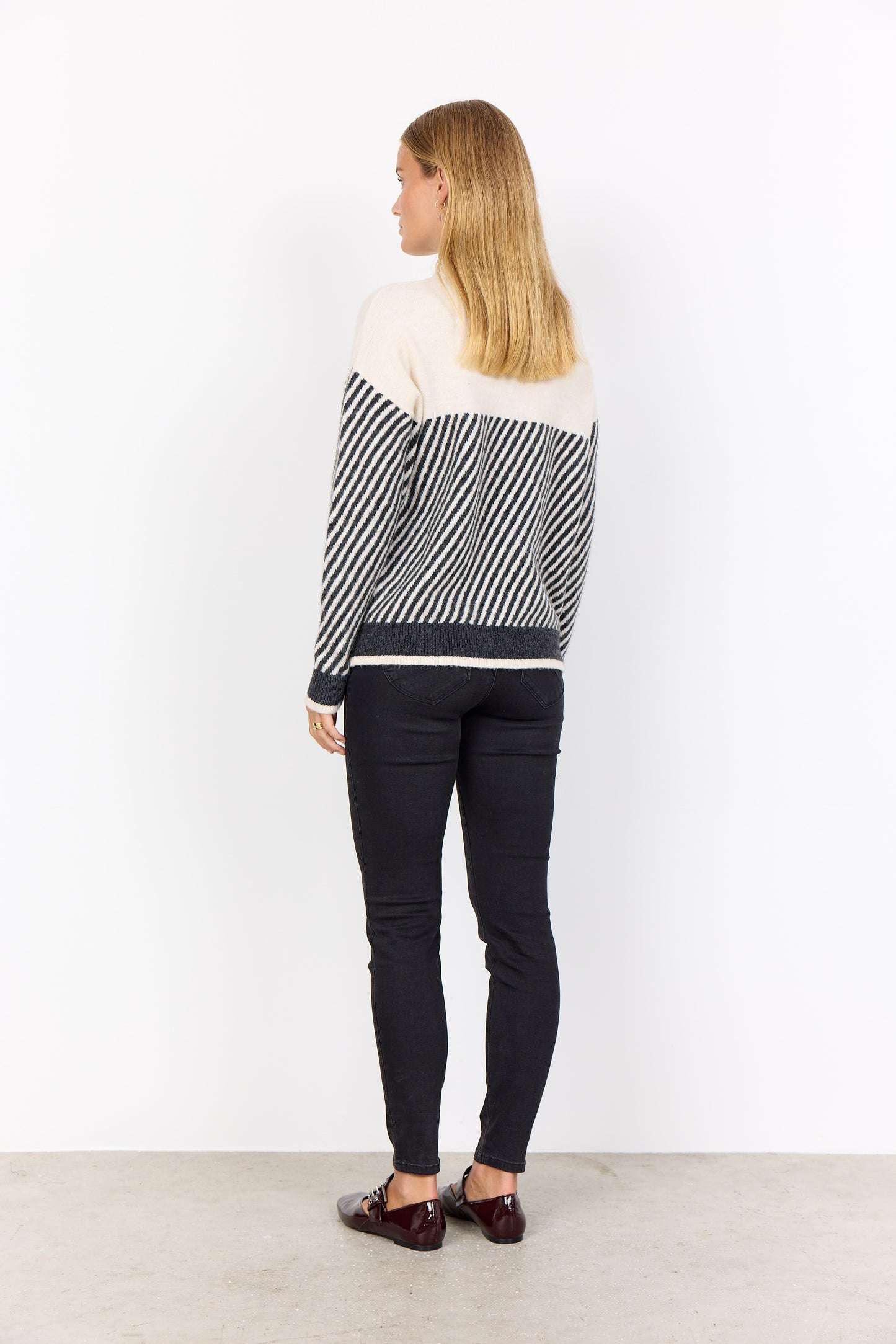 Nessie Stripe 71 Pullover by Soyaconcept