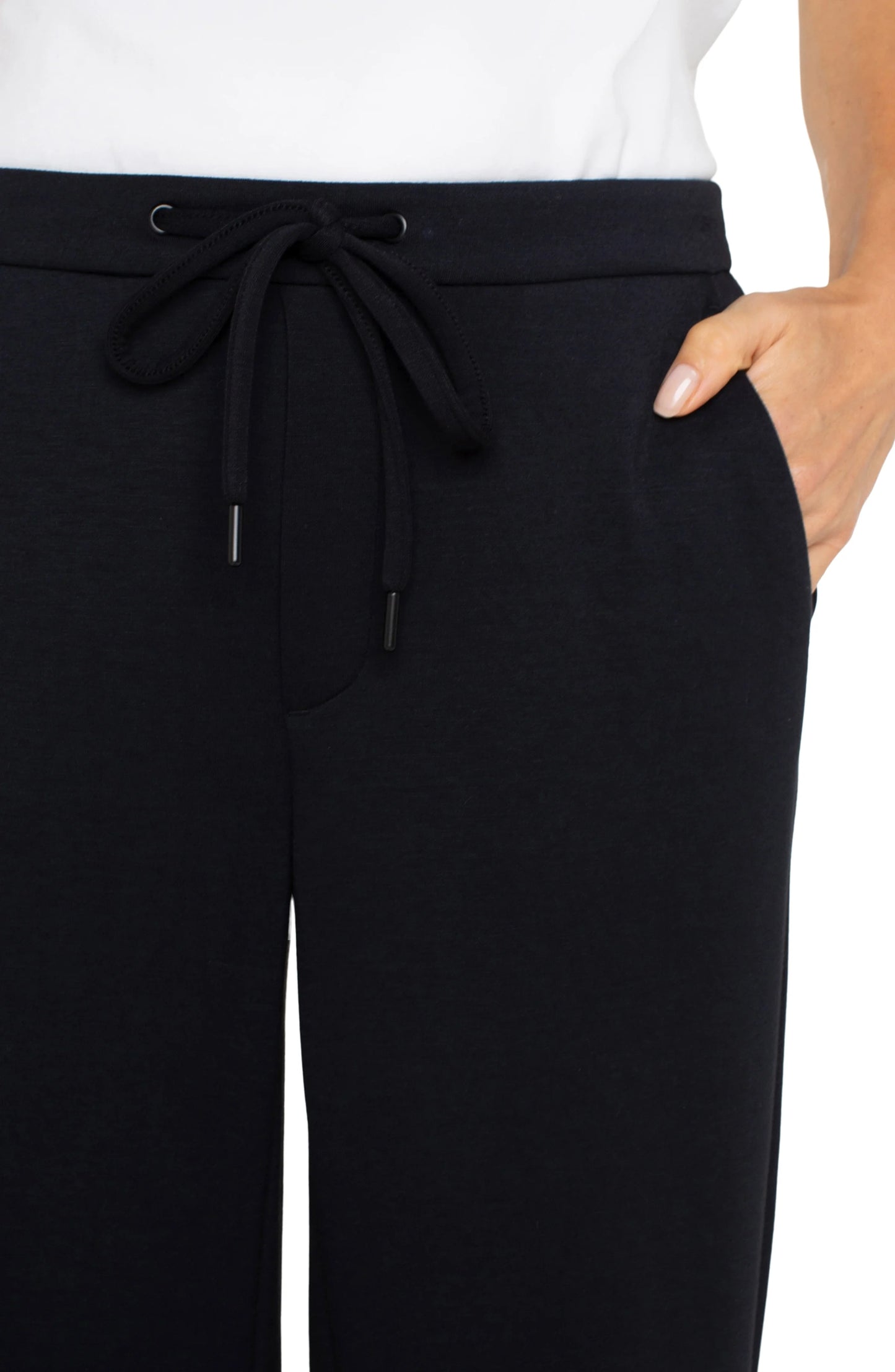 Pull-on Wide Leg Crop in Black by Liverpool