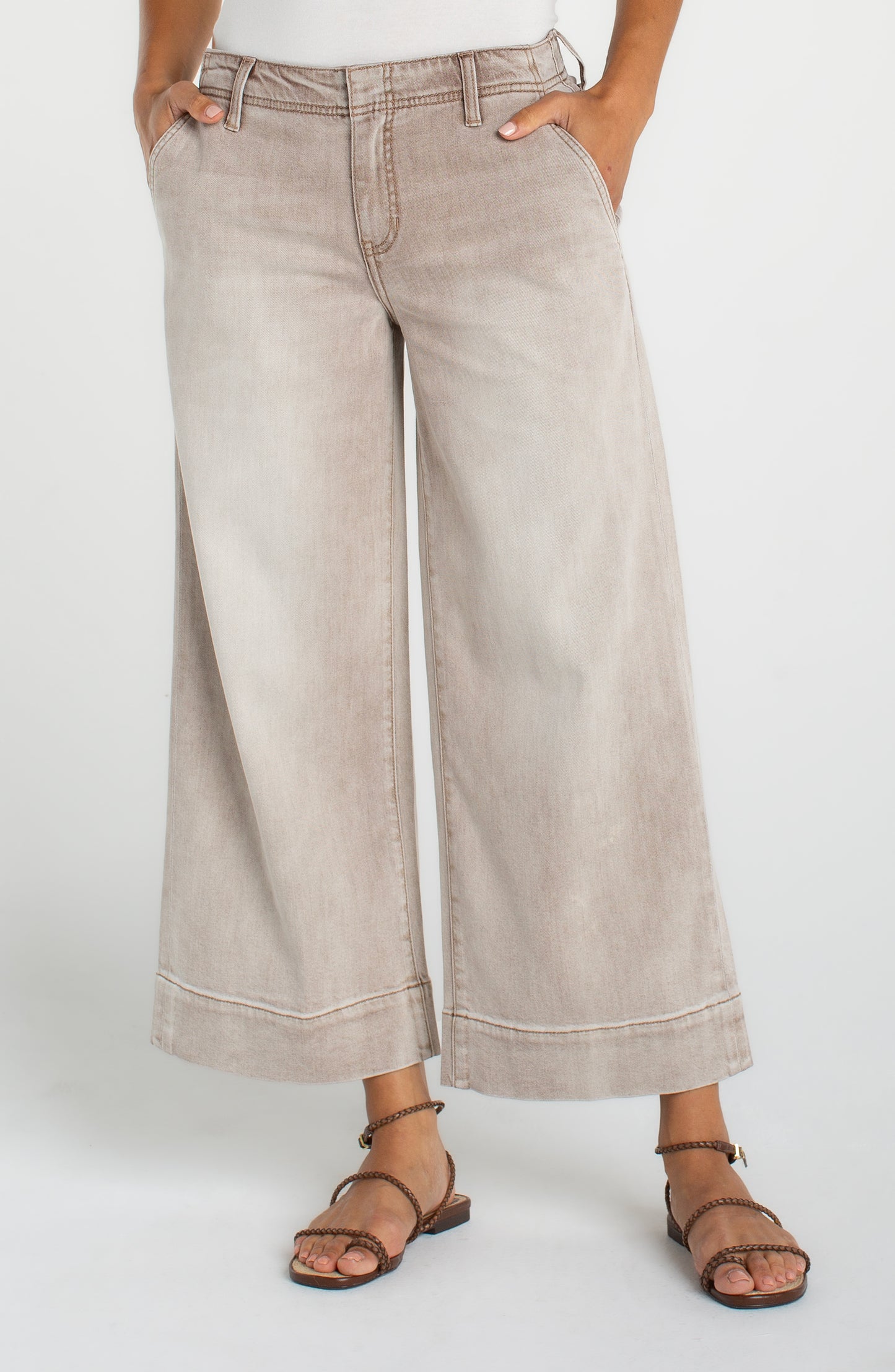 Weekender Crop Wide Leg 26" Inseam by Liverpool