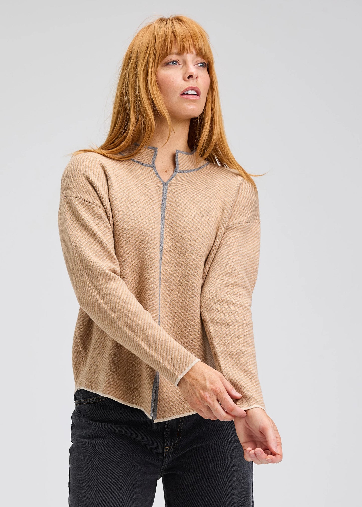 Neru Collar Sweater by Zaket and Plover