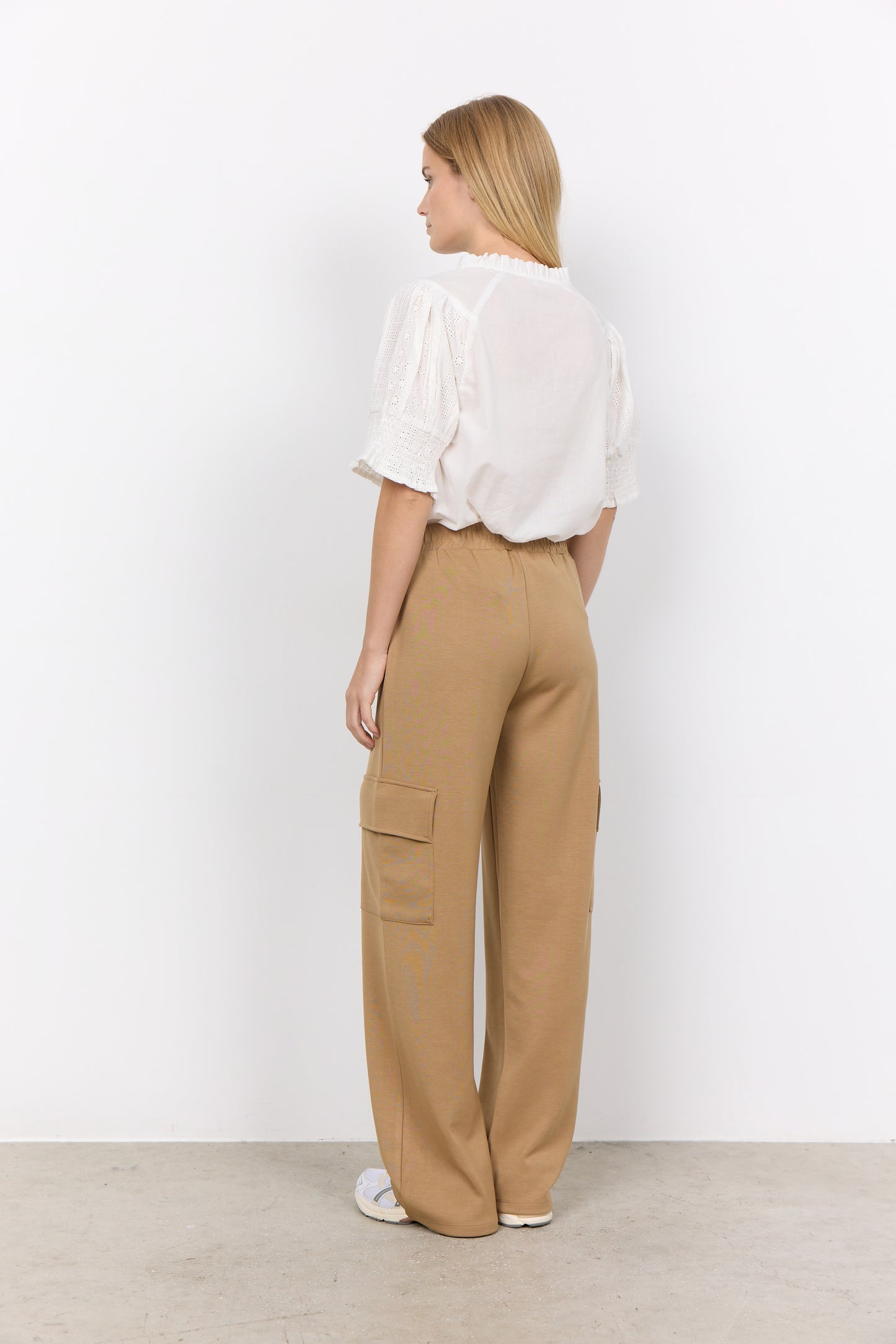 Banu 190 Knitted Pant by Soya Concept