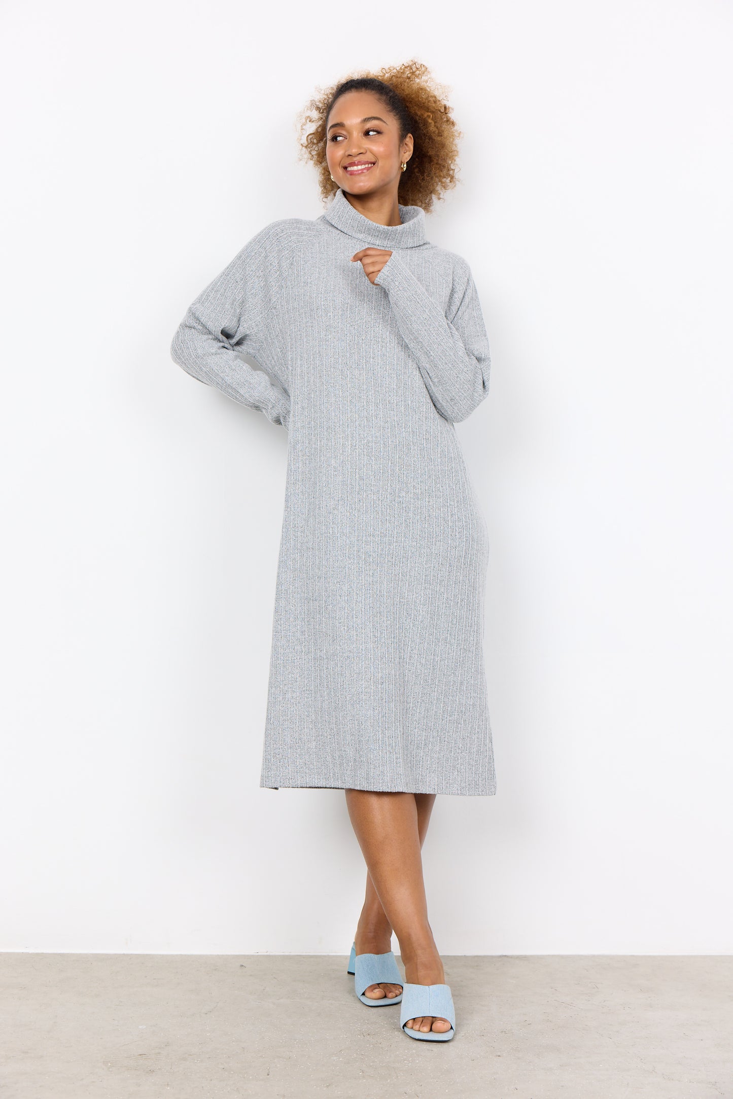 Isel  3 Knitted Dress by Soyaconcept