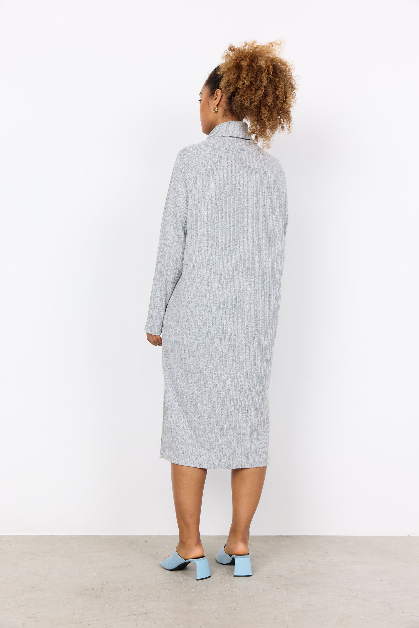 Isel  3 Knitted Dress by Soyaconcept