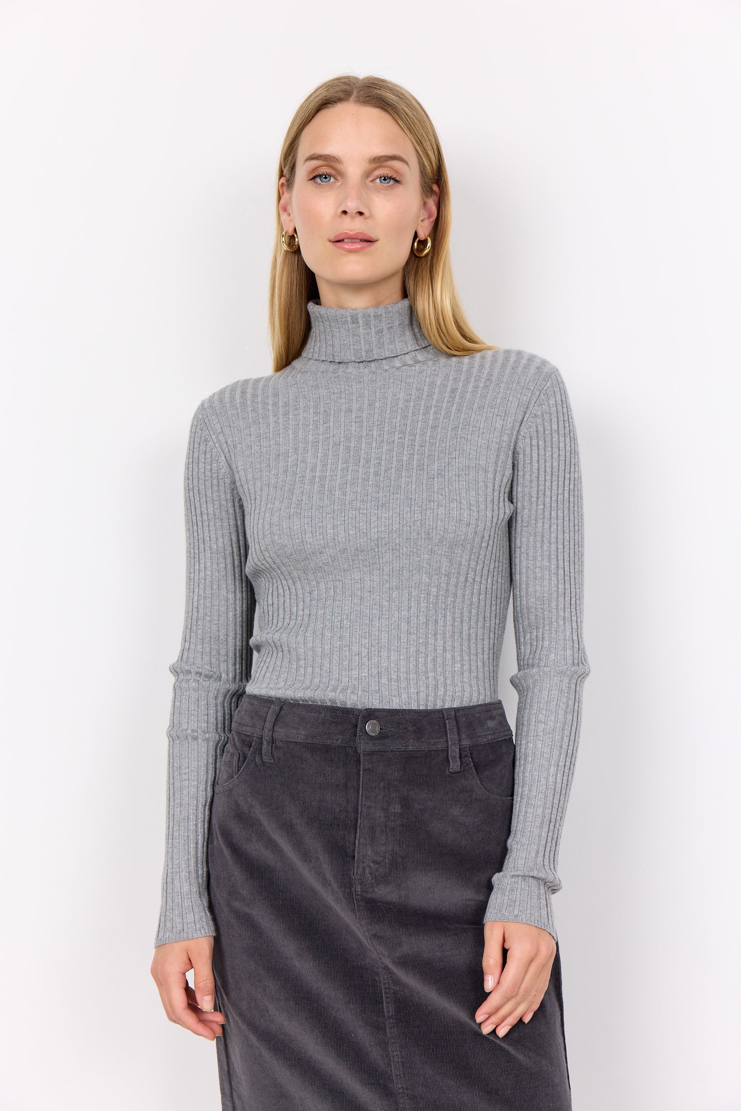 Dollie 483 Ribbed Pullover by Soyaconcept