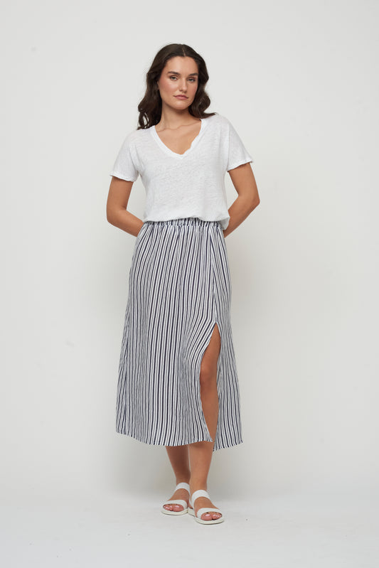 Linen Skirt with Slit by Pistache