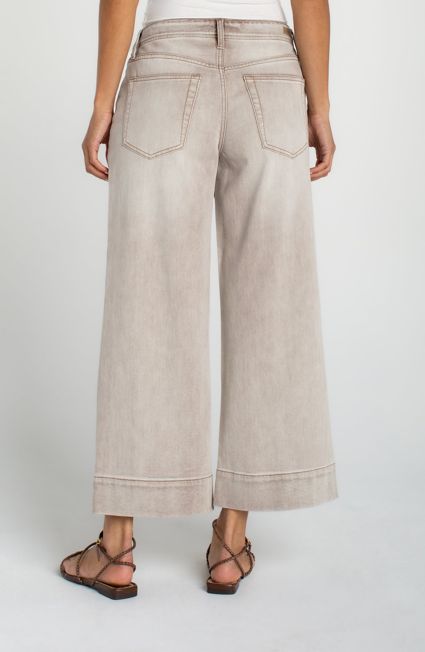 Weekender Crop Wide Leg 26" Inseam by Liverpool