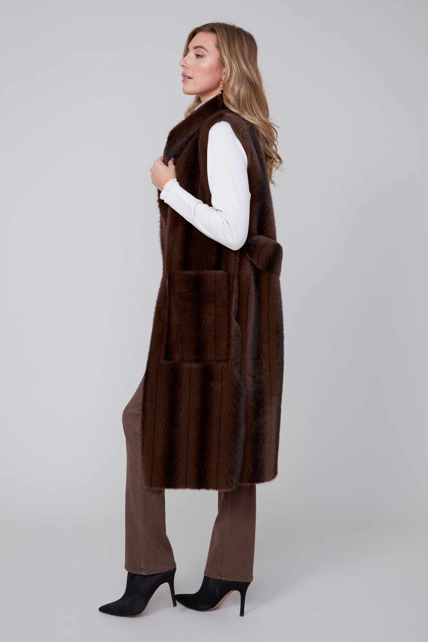 Knit Vest by Renuar