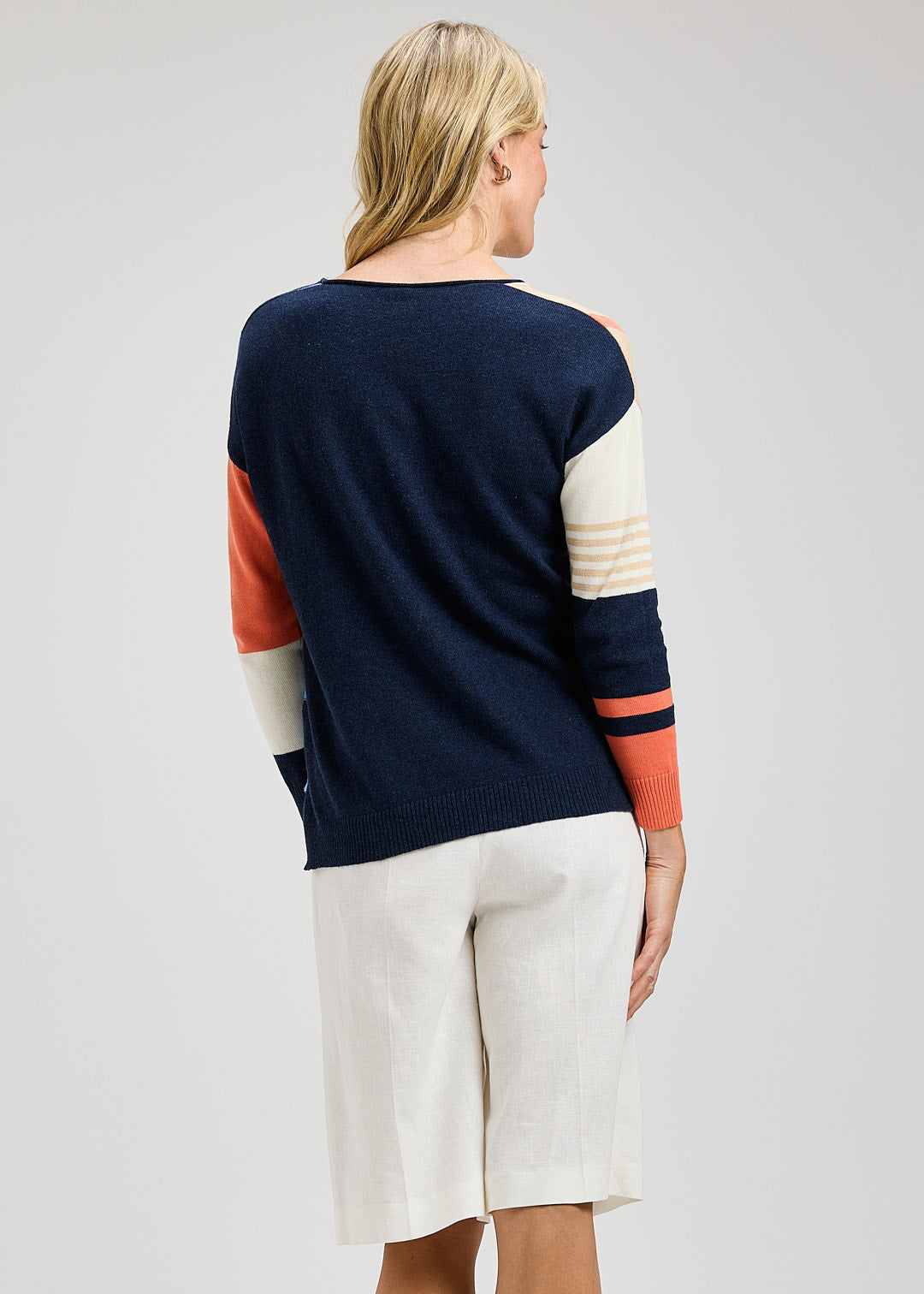 Contrast Stripe Vee by Zaket and Plover
